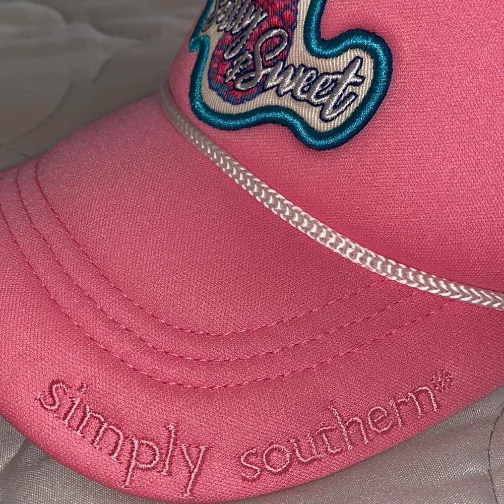 Simply‎ Southern Pink Trucker Hat SnapBack Salty & Sweet Pineapple Patch